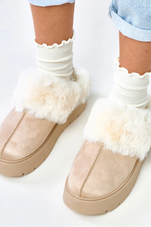 Botas de neve curtas em tom areia,...