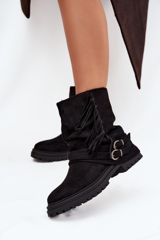 aquecimento Botas femininas com franjas I Klarami com salto largo cor preta Helianne aquecimento Botas femininas com franjas I Klarami com salto largo cor preta Helianne