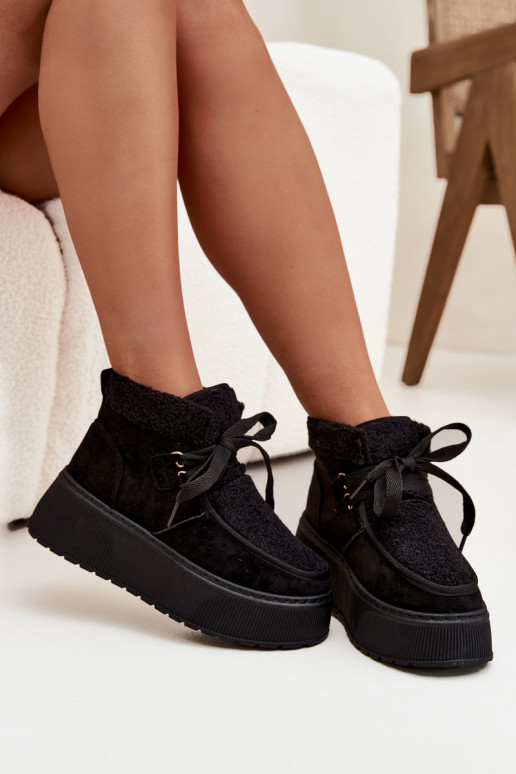 Botas de neve Feminino com uma plataforma com um casaco de pele cor preta Florivelle Botas de neve Feminino com uma plataforma com um casaco de pele cor preta Florivelle