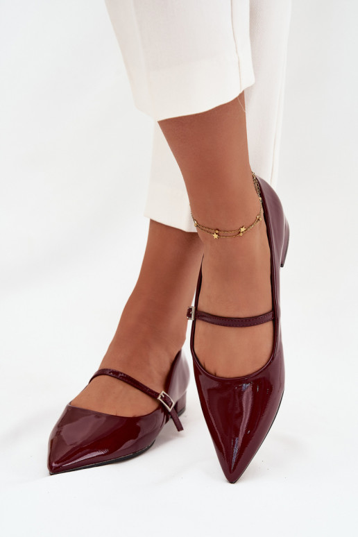 Bailarinas lacadas Habilitado Sutilm Obcasie com alças Borgonha Isvella Bailarinas lacadas Habilitado Sutilm Obcasie com alças Borgonha Isvella