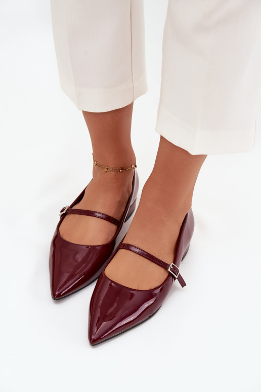 Bailarinas lacadas Habilitado Sutilm Obcasie com alças Borgonha Isvella Bailarinas lacadas Habilitado Sutilm Obcasie com alças Borgonha Isvella