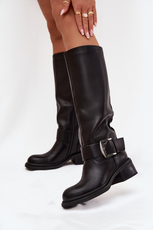 aquecimento botas femininas Klocke com fivelas cor preta Raphaela