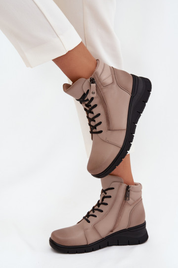 Pele Botas femininas Em uma cunha aquecimento Vinceza 39963 bege