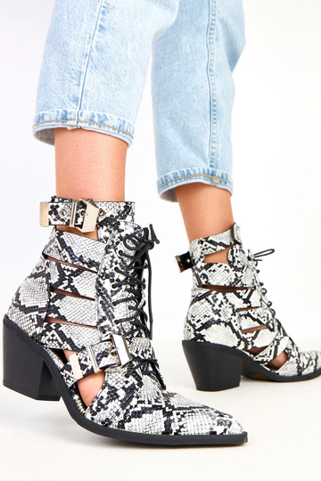 Botins preto e branco de... 2