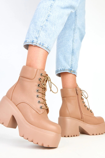 Botins na cor areia com... 2