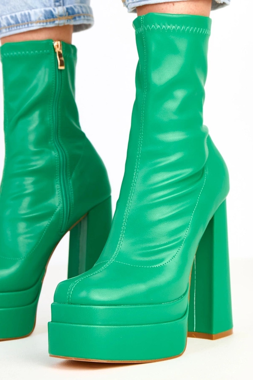 Yasmin botins verdes com coluna...