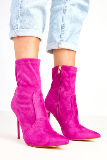 Nanila botins violetas com acabamento em camurça e salto