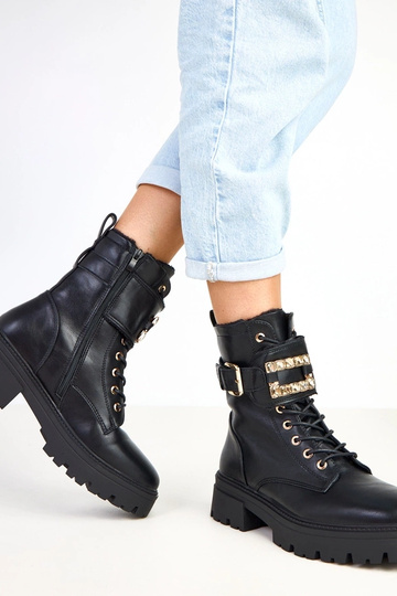 Botins pretos quentes em plataforma decorados com pedras Dajana 2