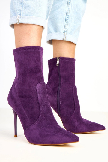 Botins violetas escuros com...