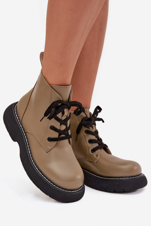 aquecimento Botas femininas com uma plataforma com atacadores cor verde Harmine
