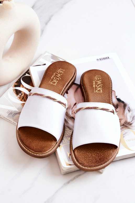 Chinelos de couro LeParaski Shoes 3047 cor branca Chinelos de couro LeParaski Shoes 3047 cor branca