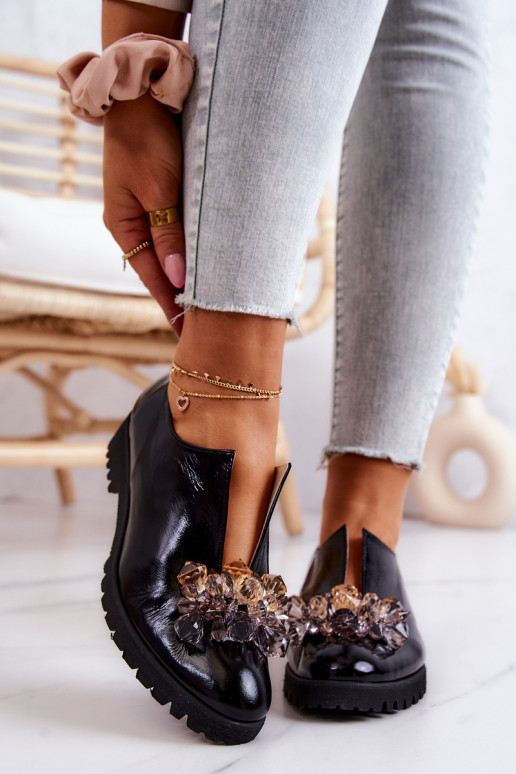 Estilo elegante Pele sapato com enfeites cor preta Cindy Estilo elegante Pele sapato com enfeites cor preta Cindy