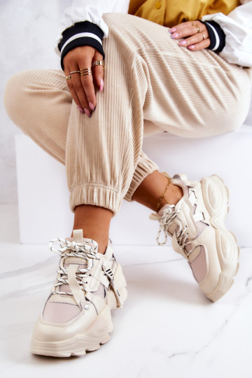 tênis À modalo de tênis GOE JJ2N4082 bege 2