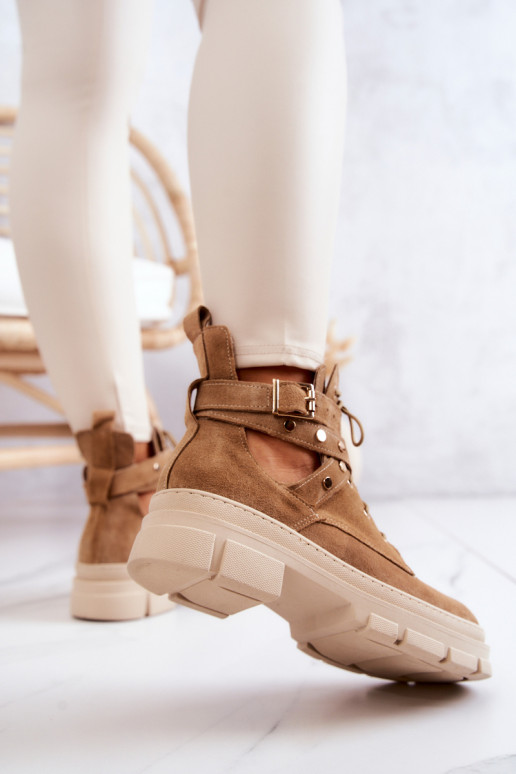 de camurça Feminino Botas Com recortes cor marrom Everly