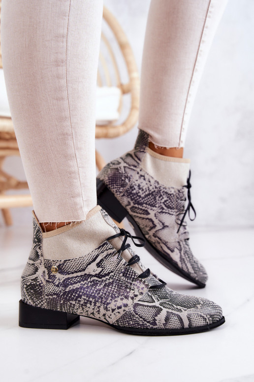 Botas femininas de camurça Calçados com imitação de pele de cobra Tem que serciejka 04744-03 bege Botas femininas de camurça Calçados com imitação de pele de cobra Tem que serciejka 04744-03 bege