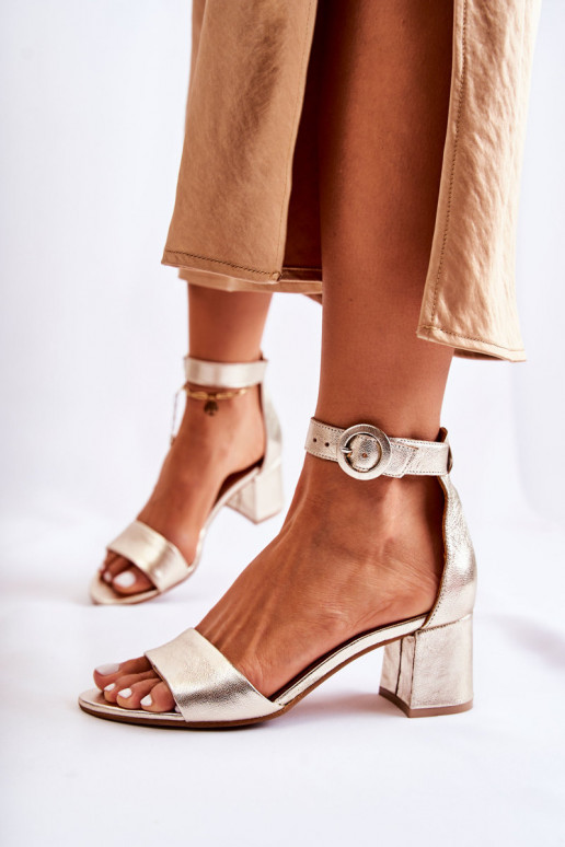 Pele Sandálias de salto alto Tem que serciejka 04141-42 cor dourada Pele Sandálias de salto alto Tem que serciejka 04141-42 cor dourada