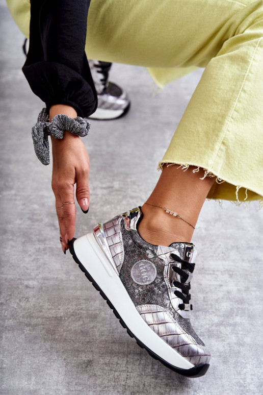 Feminino tênis Em uma cunha GOE KK2N4083 cor prata Feminino tênis Em uma cunha GOE KK2N4083 cor prata