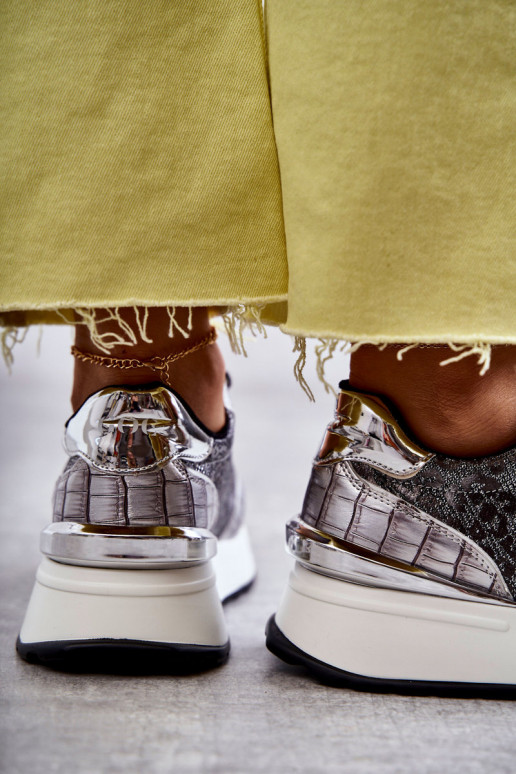 Feminino tênis Em uma cunha GOE KK2N4083 cor prata Feminino tênis Em uma cunha GOE KK2N4083 cor prata