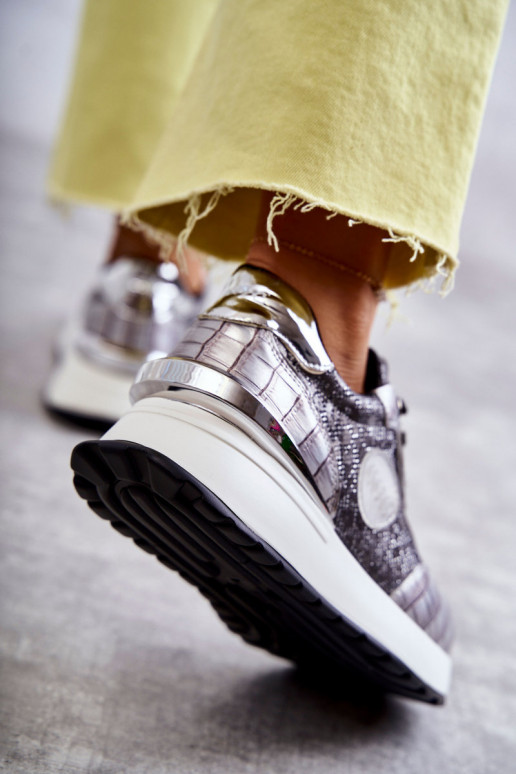 Feminino tênis Em uma cunha GOE KK2N4083 cor prata Feminino tênis Em uma cunha GOE KK2N4083 cor prata