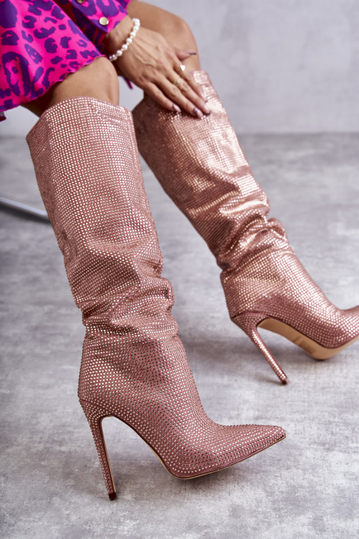 Elegante botas com salto fino com olhos brilhantes cor rosa Lovisa