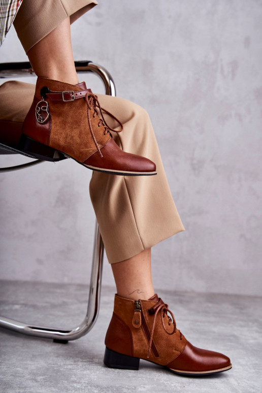 Botas femininas Calçados Tem que serciejka 5743A-29 cor marrom Botas femininas Calçados Tem que serciejka 5743A-29 cor marrom