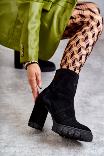 Sapatos de camurça com salto cor preta Elia 2