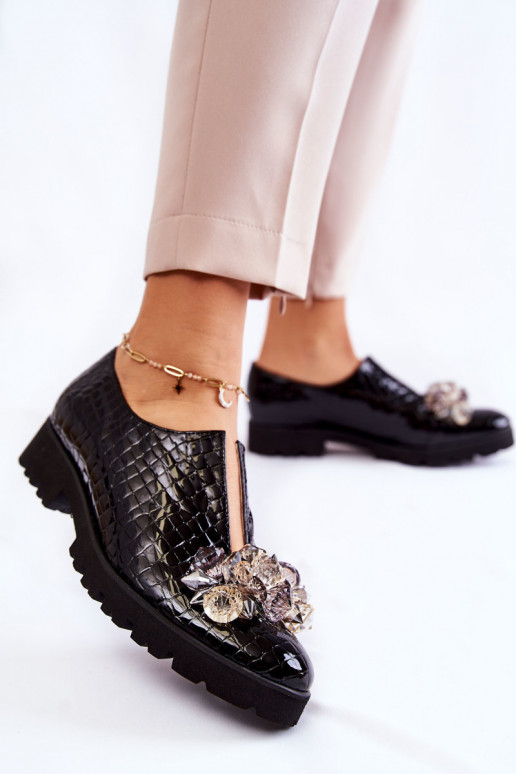 Estilo elegante com efeito verniz sapato com enfeites  cor preta Cindy Estilo elegante com efeito verniz sapato com enfeites  cor preta Cindy