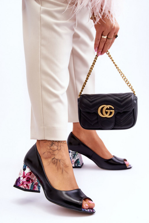 Pele Sapato com salto decorado LeParaski Shoes 2608/K cor preta