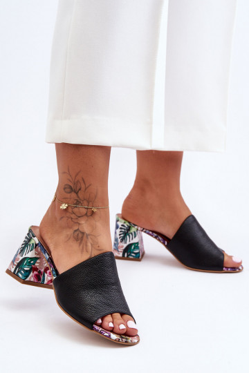 Feminino Chinelos de couro com salto LeParaski Shoes 3209/K cor preta