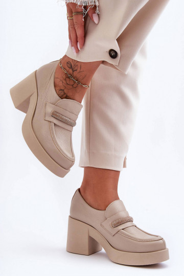Sapatos de couro com saltinhos e ornamentos Lemar Gelanor cor bege 2