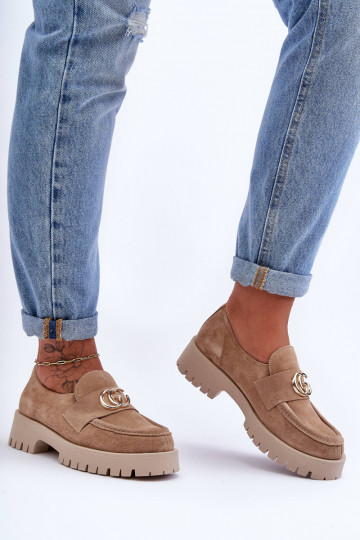 Sapatos femininos de camurça com ornamentos cor areia Rosefalls 2