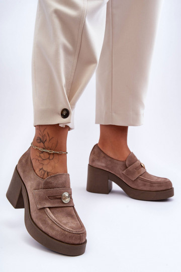Sapatos femininos de camurça com saltos cor areia Lemar Dunadia 2
