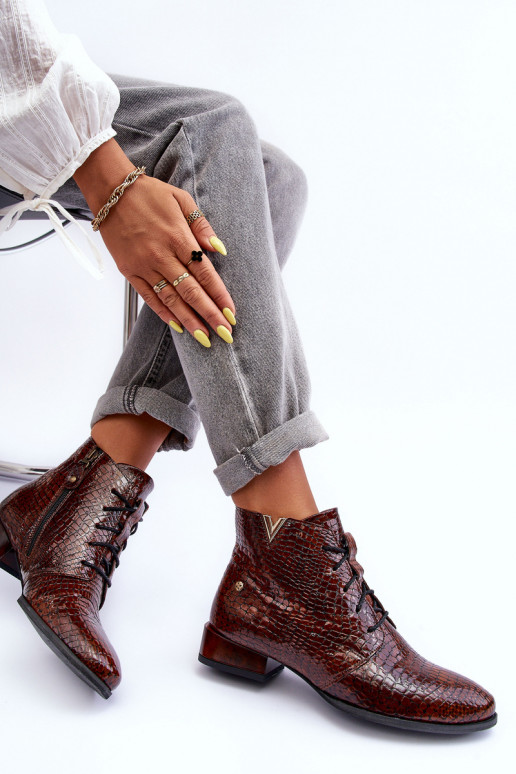 Botas femininas Tem que serciejka 5743C-02 cor marrom Botas femininas Tem que serciejka 5743C-02 cor marrom