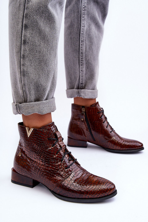 Botas femininas Tem que serciejka 5743C-02 cor marrom Botas femininas Tem que serciejka 5743C-02 cor marrom