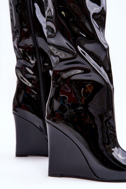 com efeito verniz botas Em uma cunha cor preta Delinn com efeito verniz botas Em uma cunha cor preta Delinn