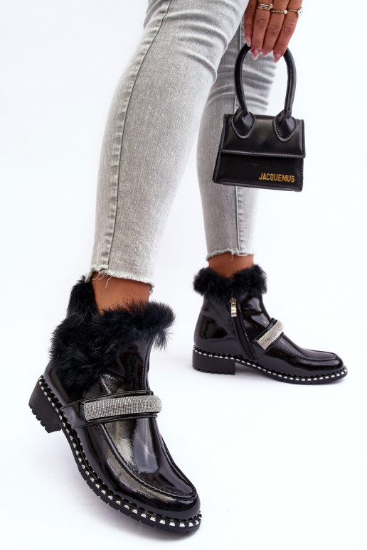 Baixo Botas com efeito verniz com um casaco de pele E decoração S.Barski MR870-74 cor preta Baixo Botas com efeito verniz com um casaco de pele E decoração S.Barski MR870-74 cor preta