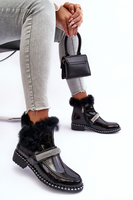 Baixo Botas com efeito verniz com um casaco de pele E decoração S.Barski MR870-74 cor preta Baixo Botas com efeito verniz com um casaco de pele E decoração S.Barski MR870-74 cor preta