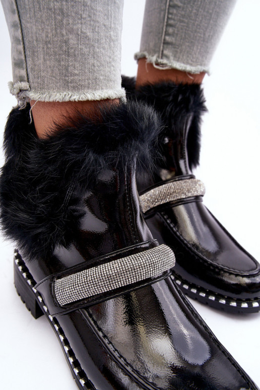 Baixo Botas com efeito verniz com um casaco de pele E decoração S.Barski MR870-74 cor preta Baixo Botas com efeito verniz com um casaco de pele E decoração S.Barski MR870-74 cor preta