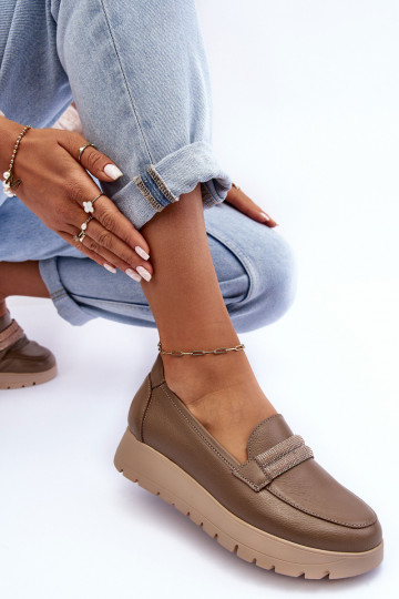 Pele sapato com uma plataforma com enfeites bege Lemar Lehira