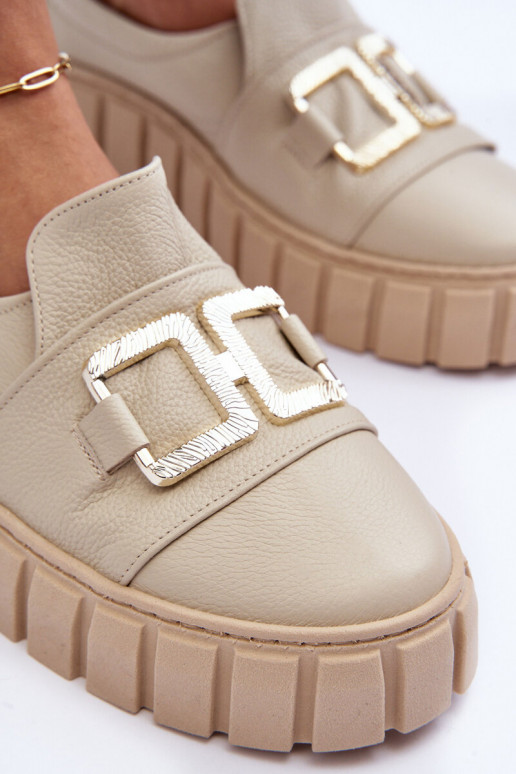 Pele sapato Feminino com uma plataforma bege LeParaski 3398 Pele sapato Feminino com uma plataforma bege LeParaski 3398