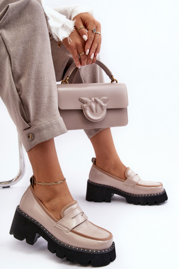 Mocassins femininos de couro D&A MR870-32 na cor areia 2