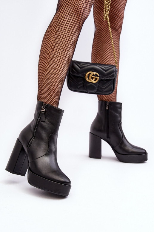 Botas femininas de couro natural com salto e plataformai Laura Messi 2690 cor preta Botas femininas de couro natural com salto e plataformai Laura Messi 2690 cor preta