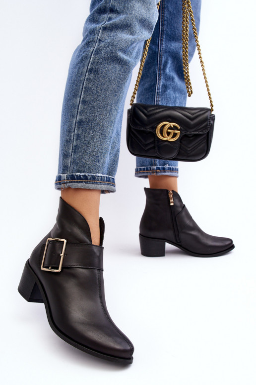 Pele Botas femininas com salto baixo com fivelas cor preta Liliane