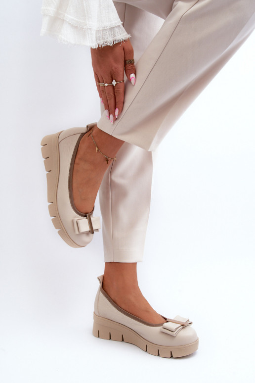 Bailarinas Pele com uma plataforma com enfeites cor creme LeParaski 3384 Bailarinas Pele com uma plataforma com enfeites cor creme LeParaski 3384