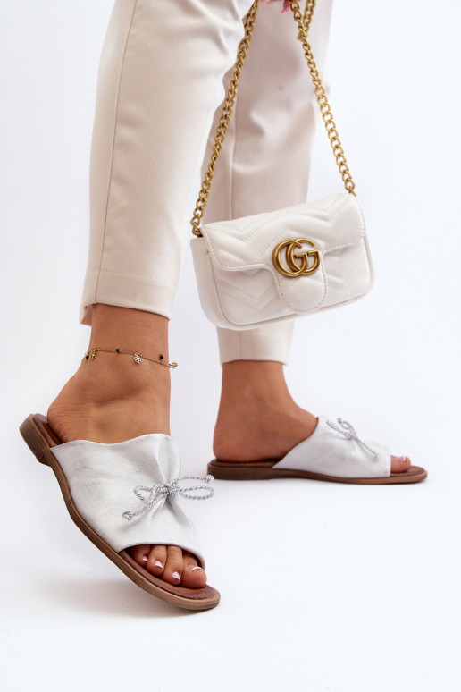 Zazoo 2659 Chinelos de couro Feminino cor prata Zazoo 2659 Chinelos de couro Feminino cor prata