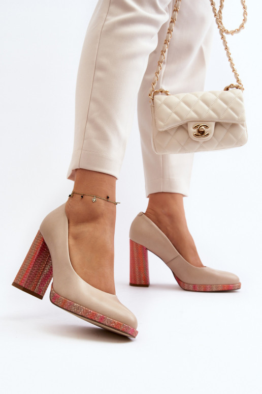 Sapato com salto Laura Messi 2746 cor de marfim Sapato com salto Laura Messi 2746 cor de marfim