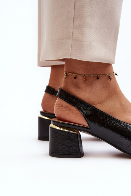 Sandálias femininas com enfeites Laura Messi 2719 cor preta Sandálias femininas com enfeites Laura Messi 2719 cor preta