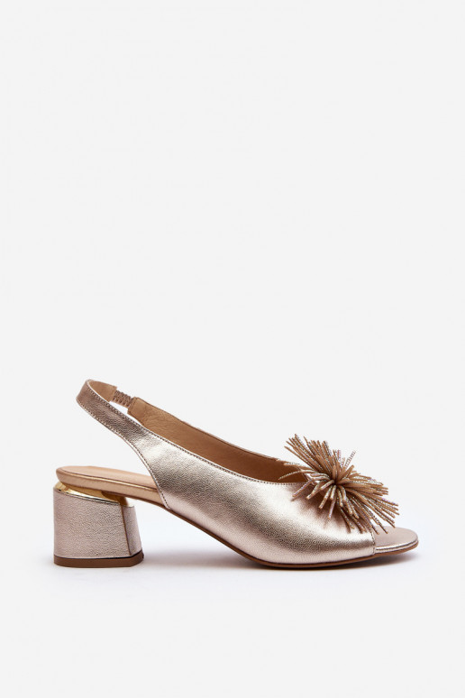 Sandálias femininas com enfeites Laura Messi 2719 cor dourada Sandálias femininas com enfeites Laura Messi 2719 cor dourada