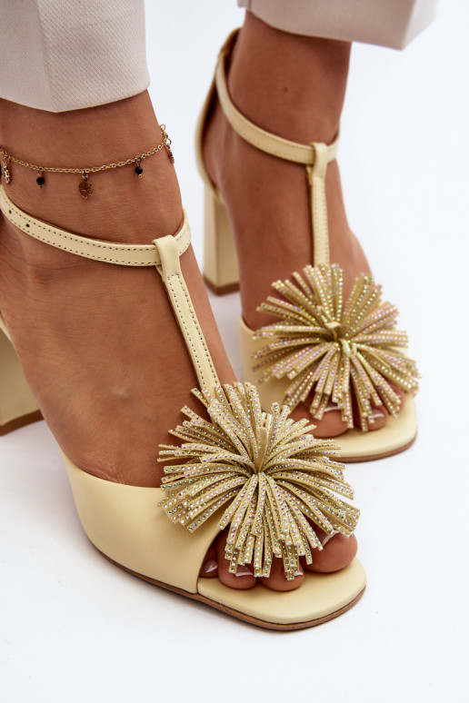 sandálias Pele com salto com enfeites Laura Messi 2758 bege sandálias Pele com salto com enfeites Laura Messi 2758 bege