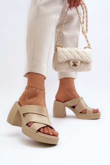 Chinelo de couro Zazoo 40373 cor areia